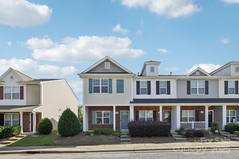 12720 Livengood Lane Charlotte NC 28269