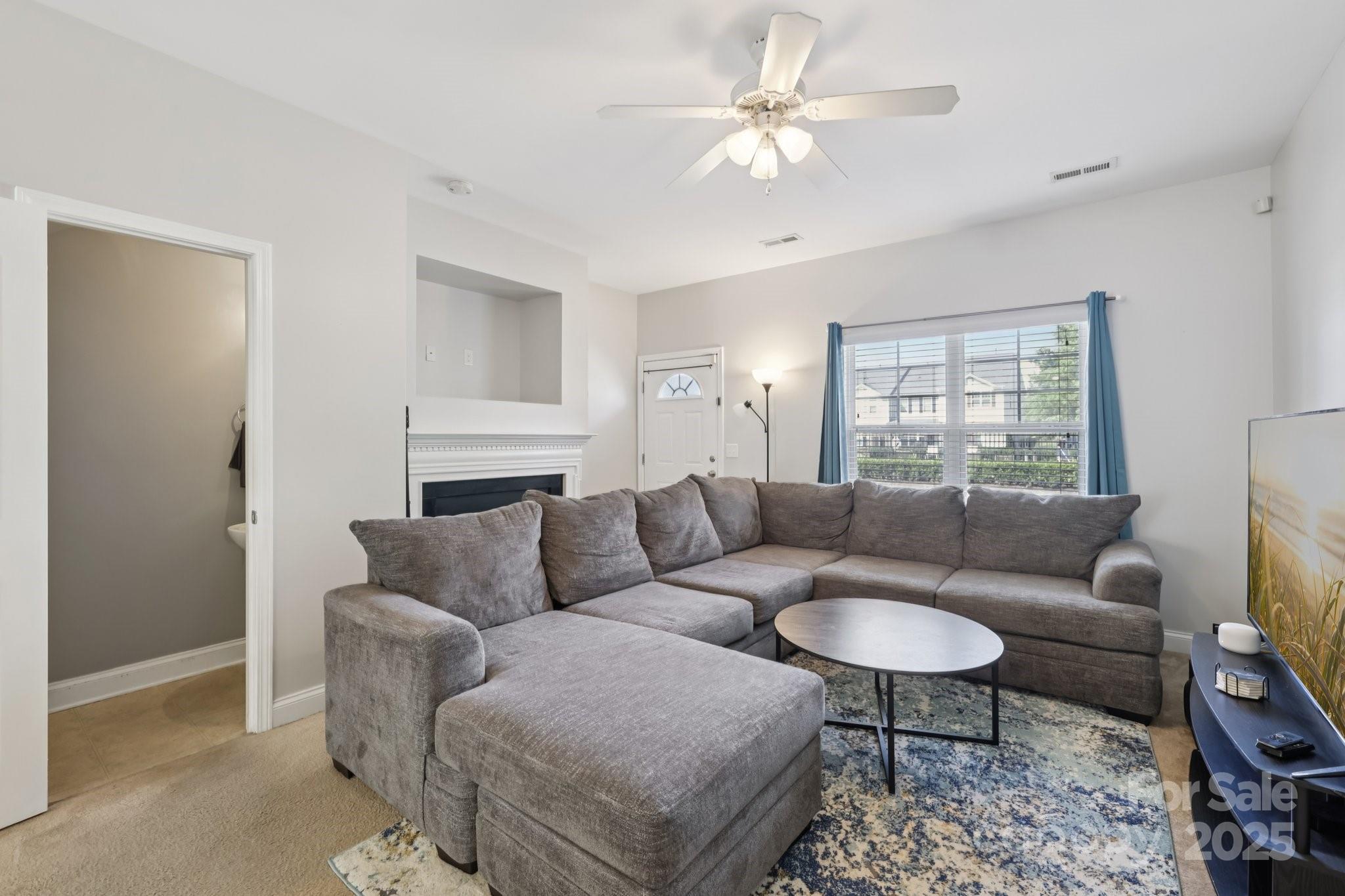 12720 Livengood Lane