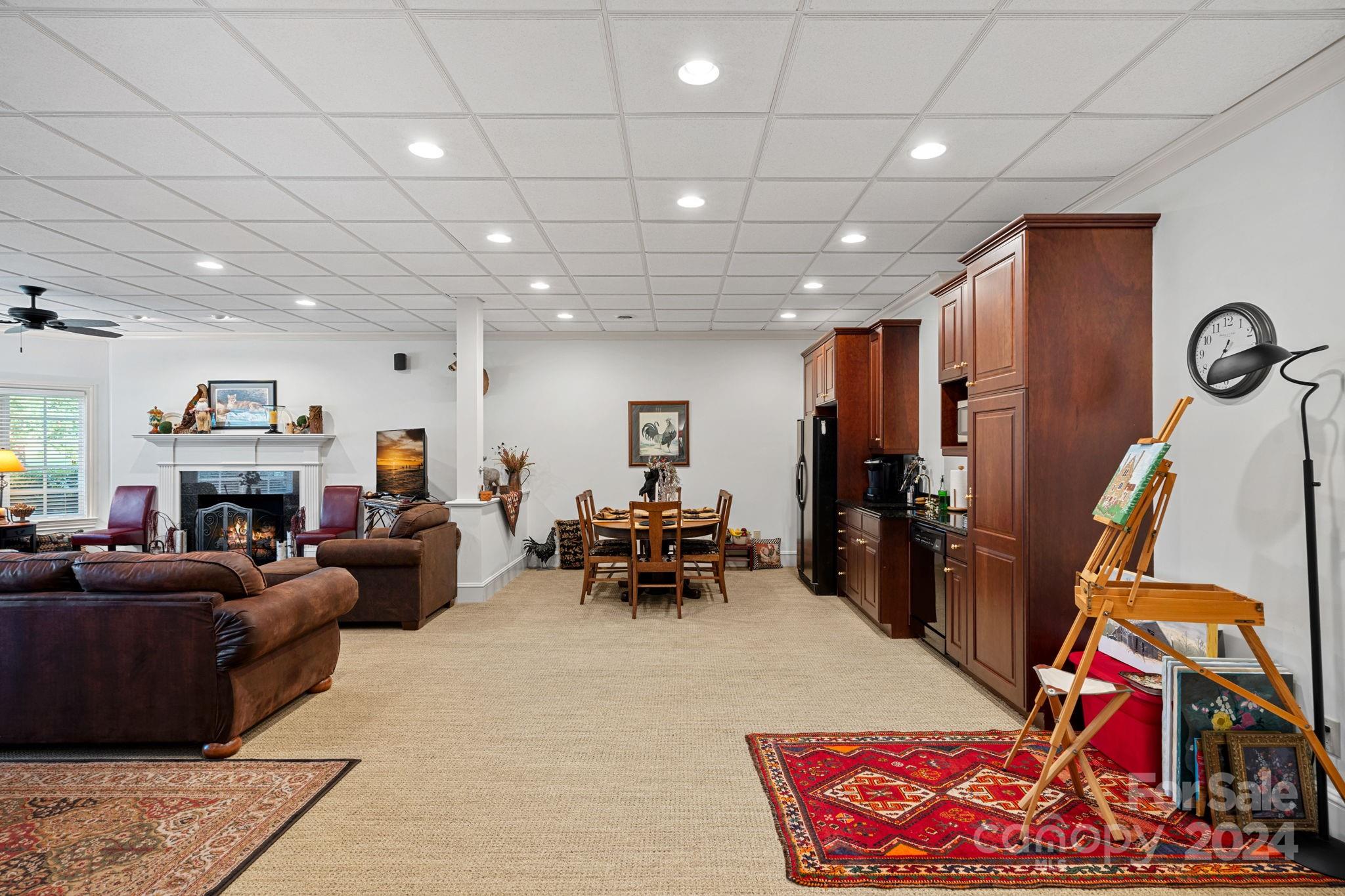 Uwharrie Point - Residential