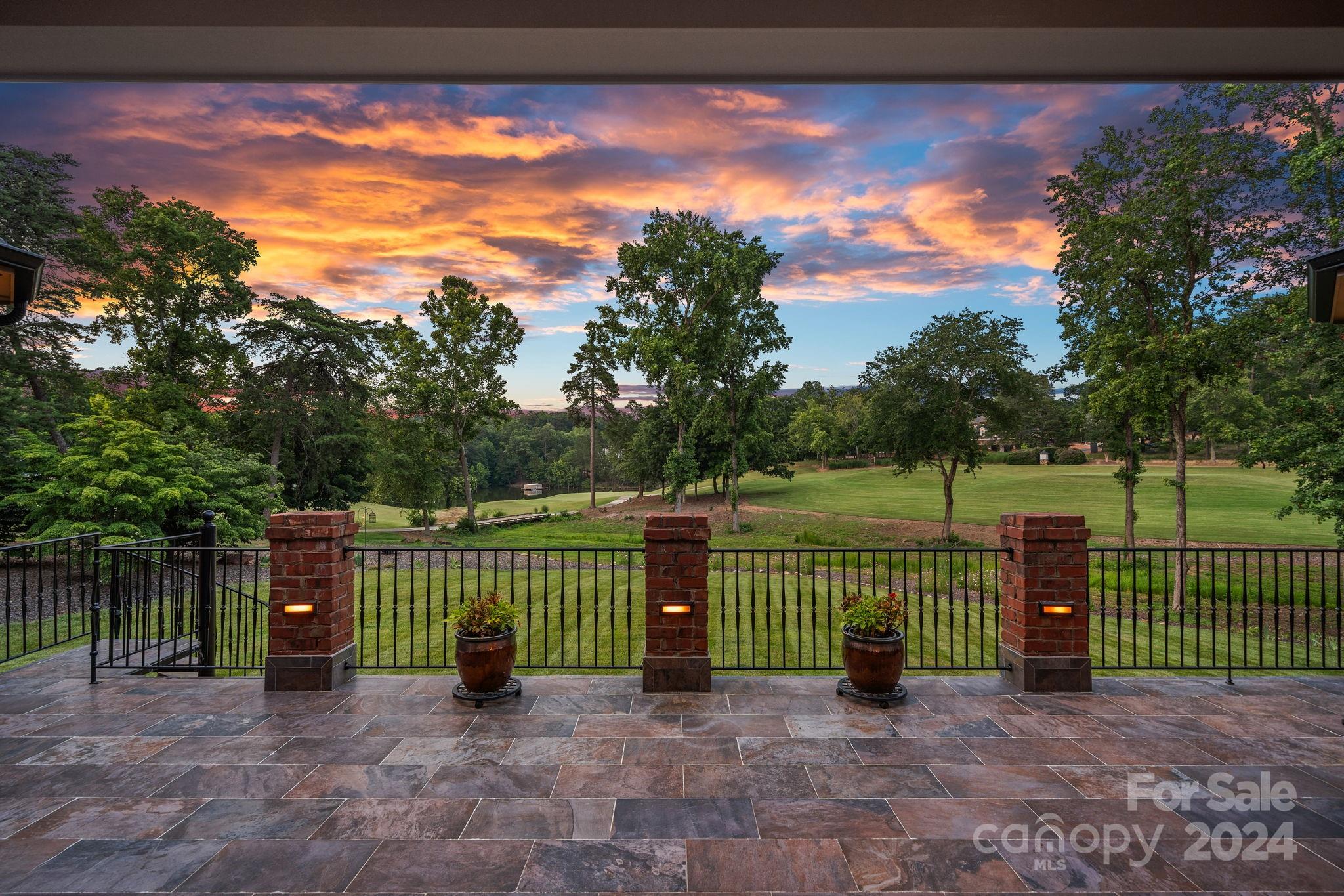 Uwharrie Point - Residential