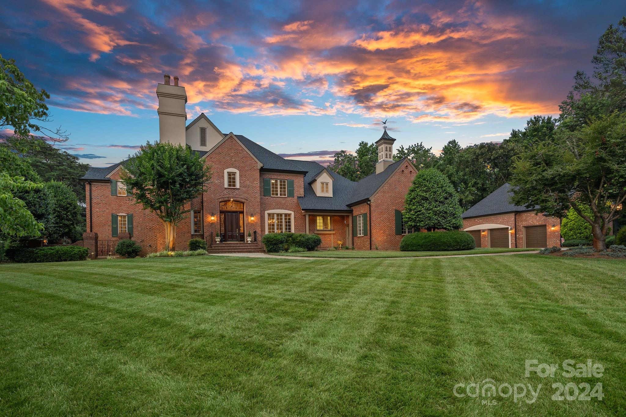 Uwharrie Point - Residential