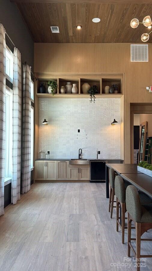 Charlotte, North Carolina 28262, United States, 1 Bedroom Bedrooms, ,1 BathroomBathrooms,Residential,Active,181112