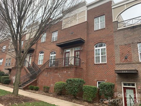 Photo of 227 Harbour Place Drive, Davidson, NC 28036 (MLS # 4357823)