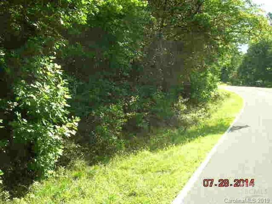 Looking for the perfect retreat to build your cabin or ride your ATV's.  Several trails throughout the property with great building spot and lots of privacy.  Great value for this very useful 7.69 acres.