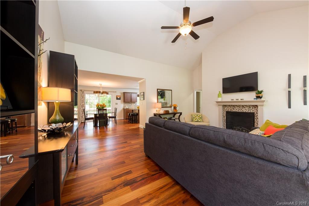 The Glynns At Carolina Crossing - Residential