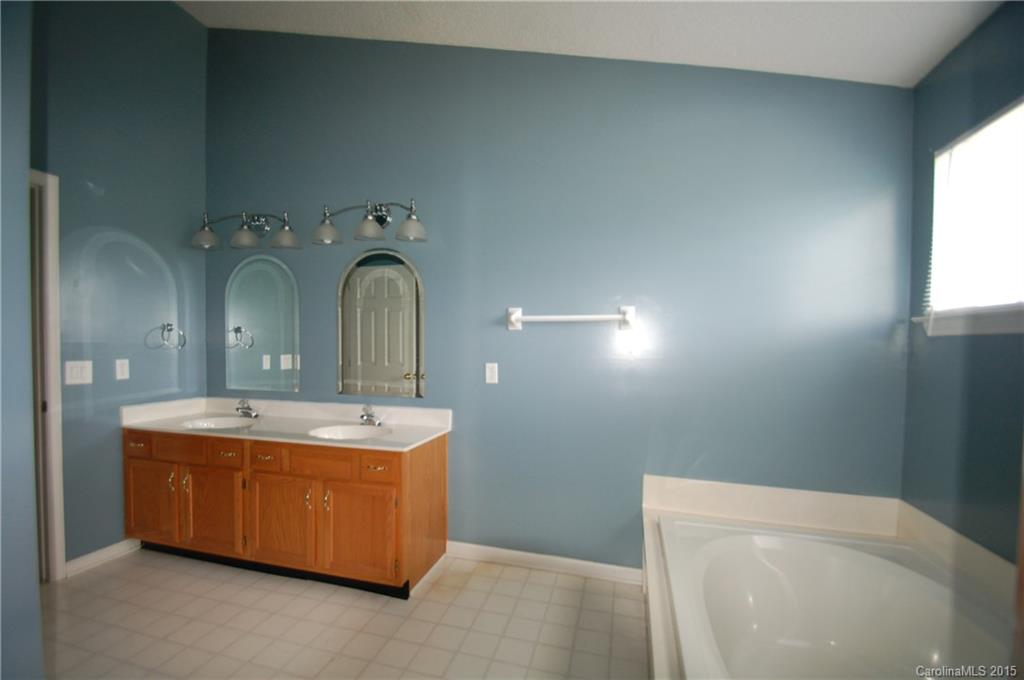 Winding Creek - Residential Lease