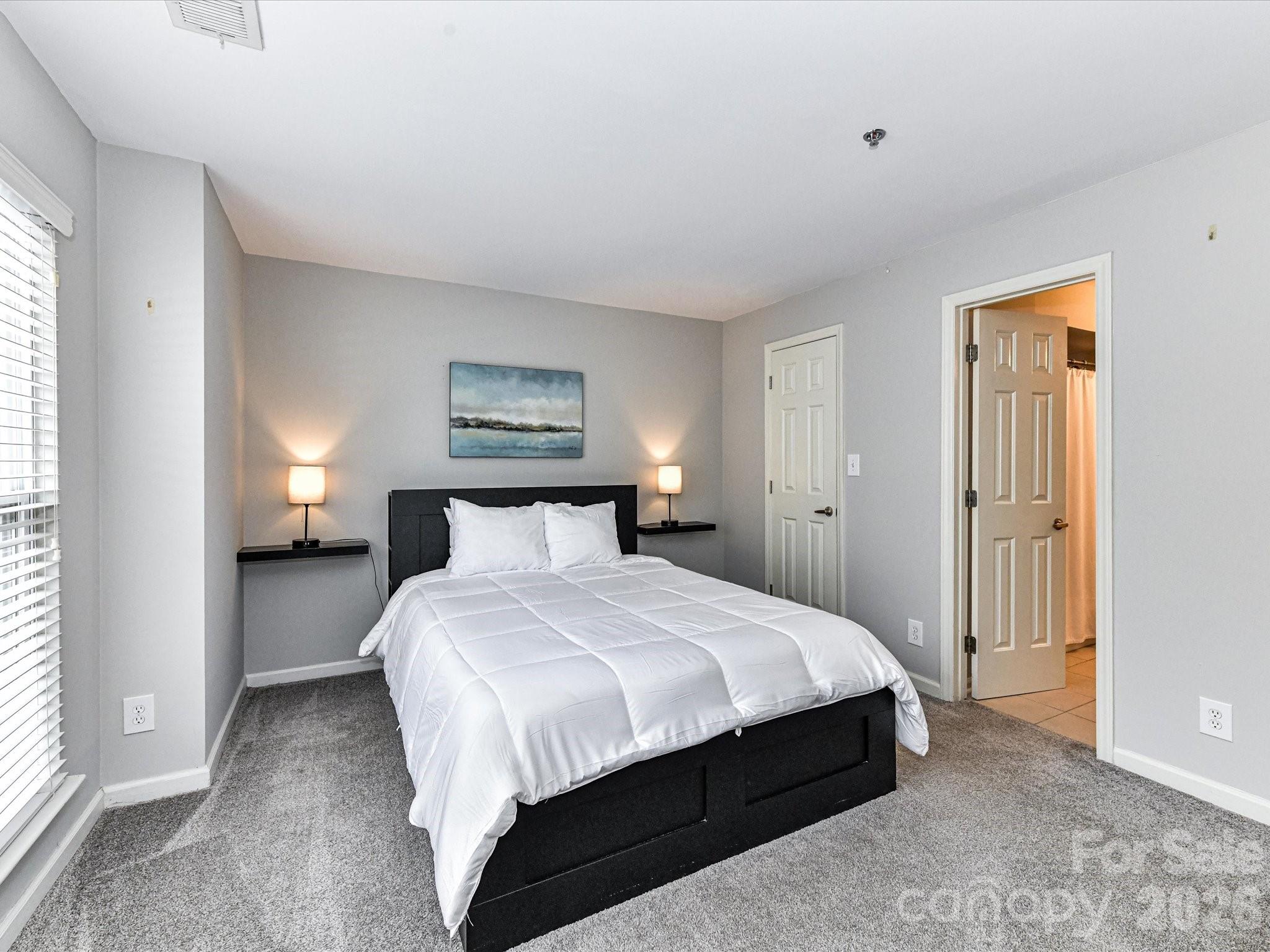 The Fourth Ward Square - Residential