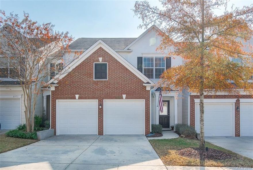 Beautifully maintained townhome in Blakeney Preserve. Hardwoods throughout the main level, upgraded moldings, kitchen cabinets, granite countertops & tile backsplash, stainless steel appliances. Greatroom with gas log fireplace and ceiling fan. Dining area opens to larger patio. Gorgeous kitchen and pantry. Spacious master bedroom upstairs and bath, laundry room, and two good size guest bedrooms. Walking distance to shopping, dining and recreational activities. Move in ready. Community Pool.