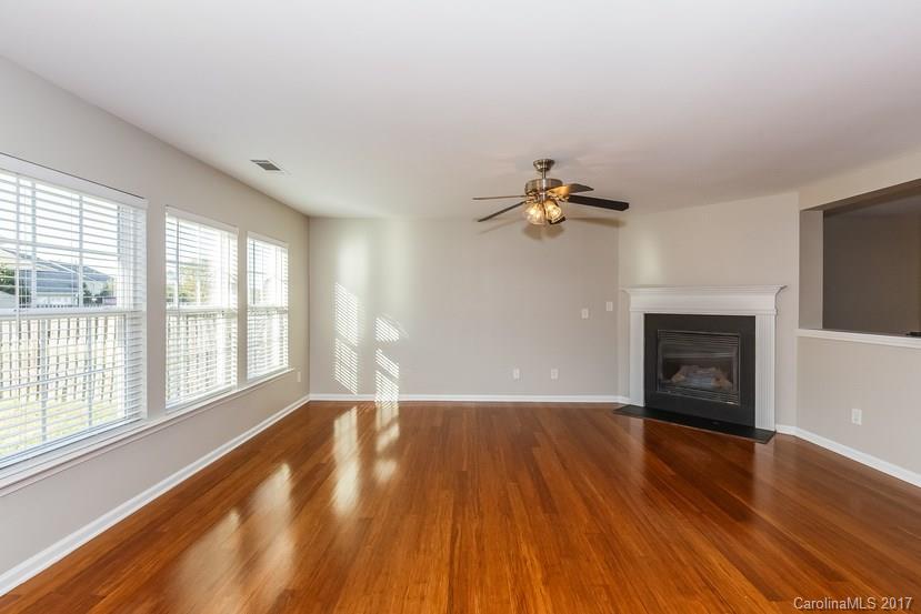 Hamilton Lakes - Residential Lease