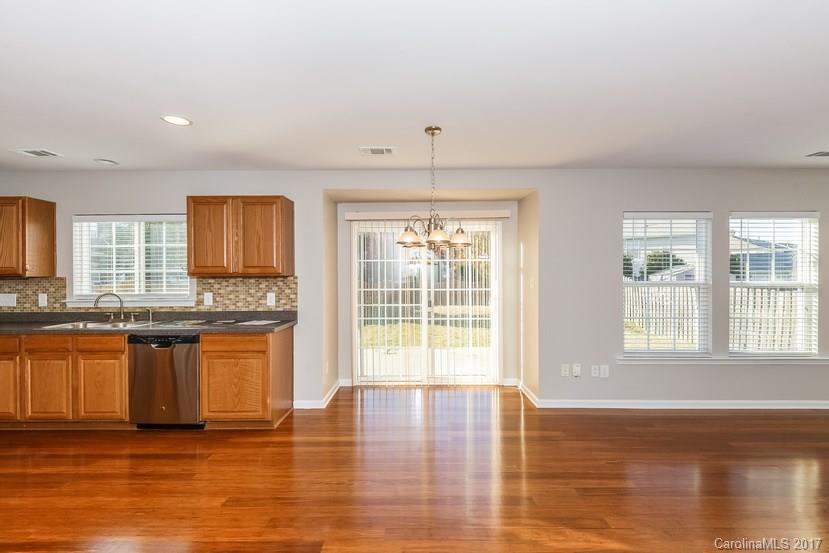 Hamilton Lakes - Residential Lease