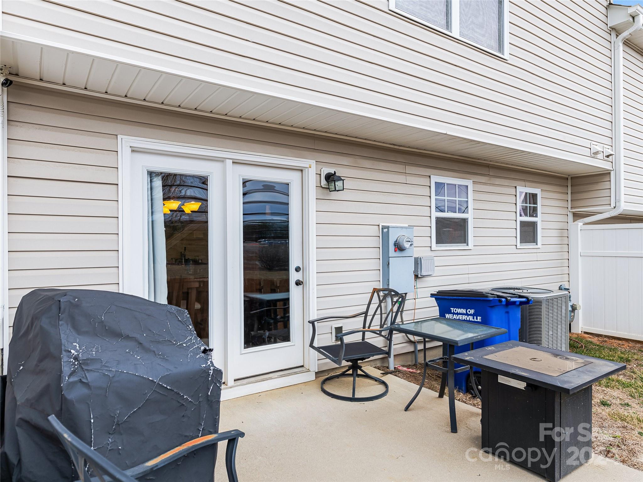 Creekside Village - Residential