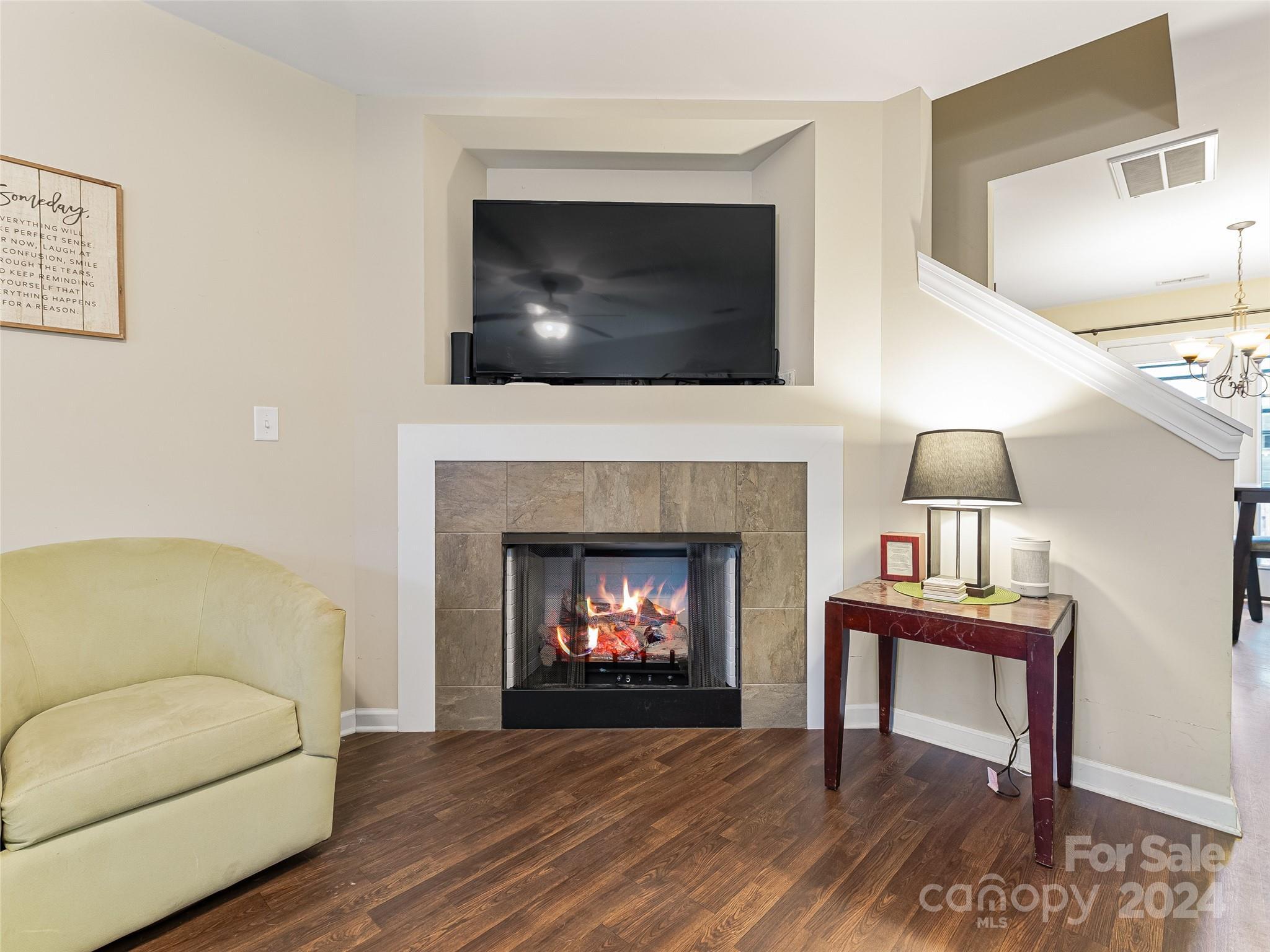 Creekside Village - Residential