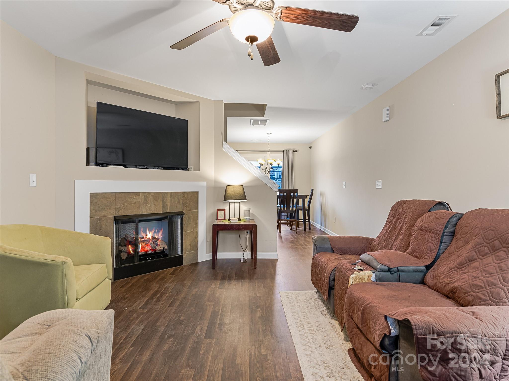 Creekside Village - Residential