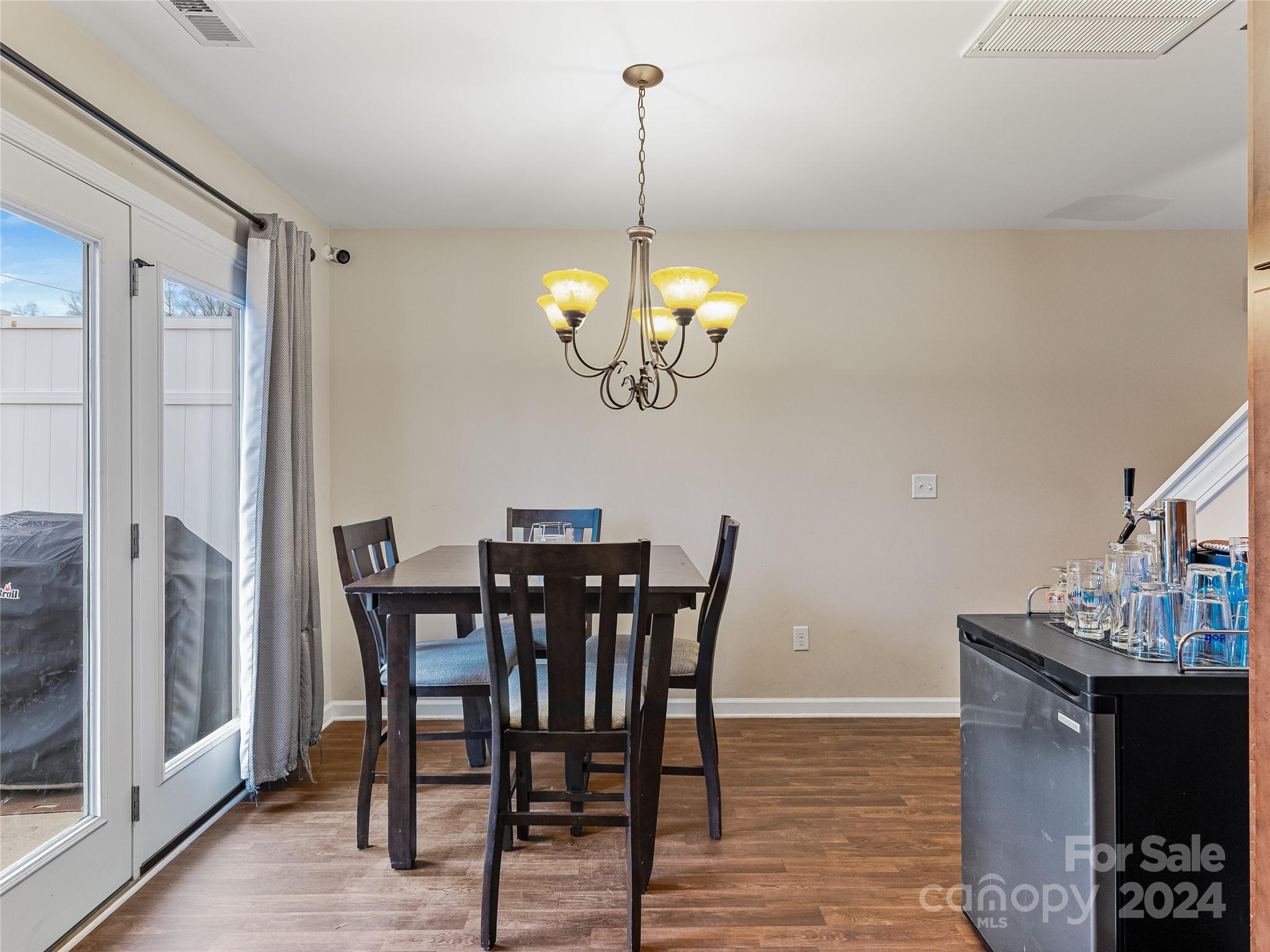 Creekside Village - Residential