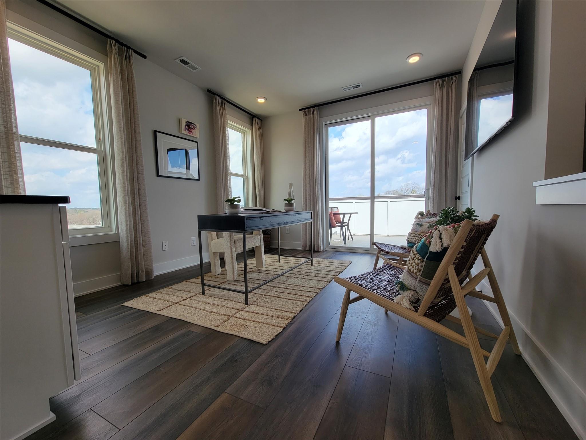 Tremont Station - Residential