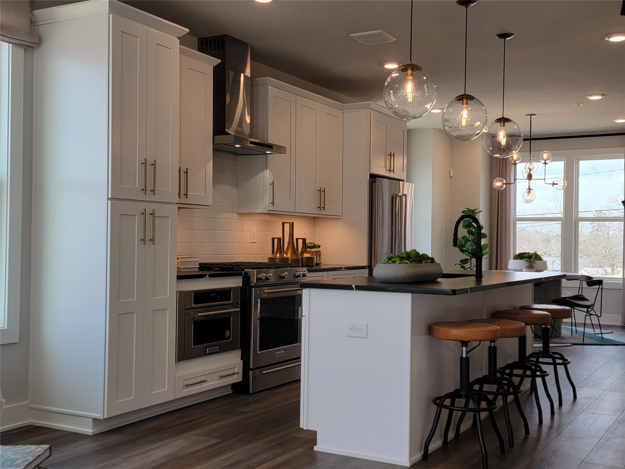 Tremont Station - Residential