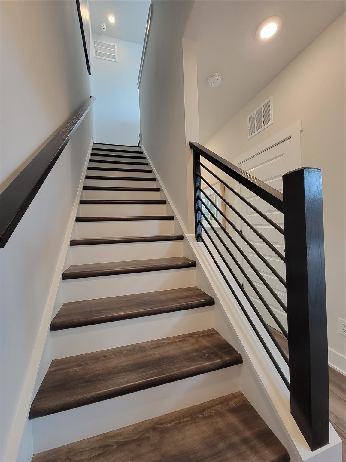 Tremont Station - Residential