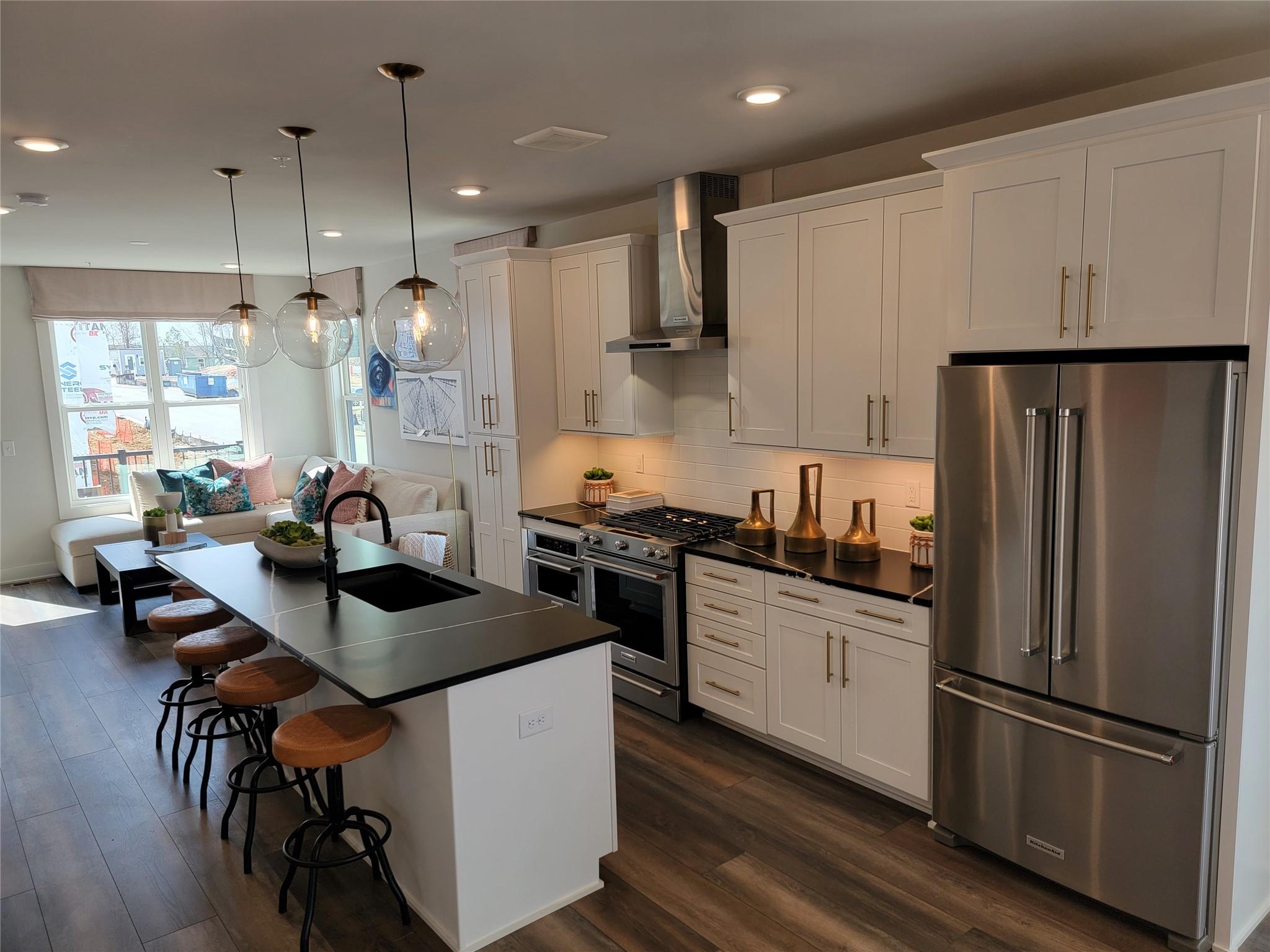 Tremont Station - Residential