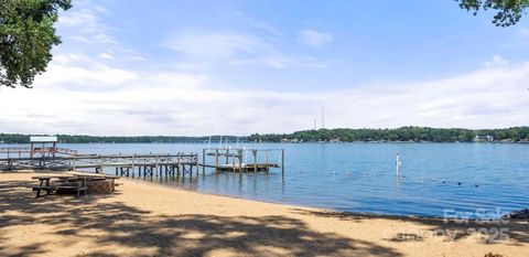 A home in Lake Wylie