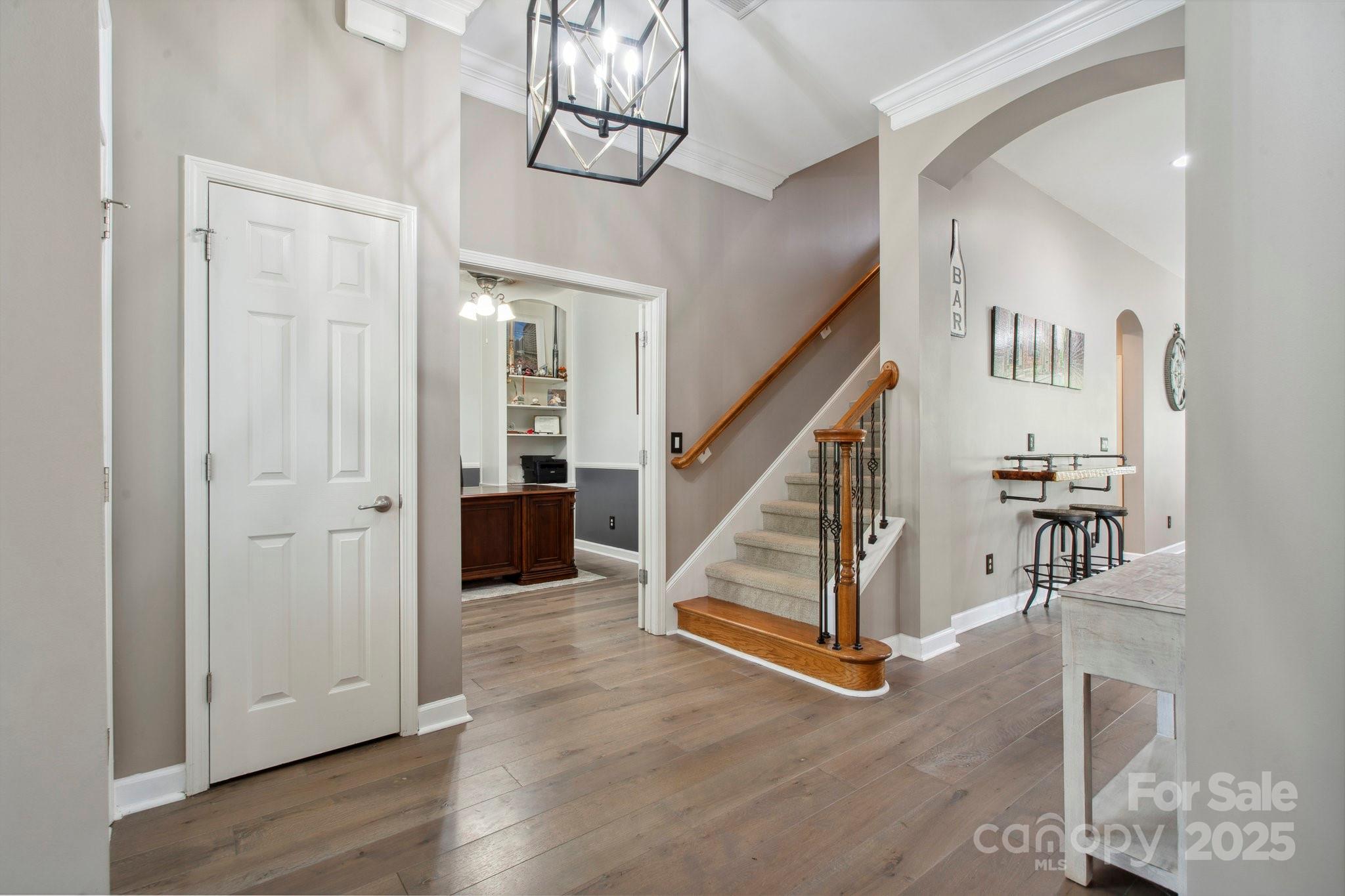 17711 North Shore Circle