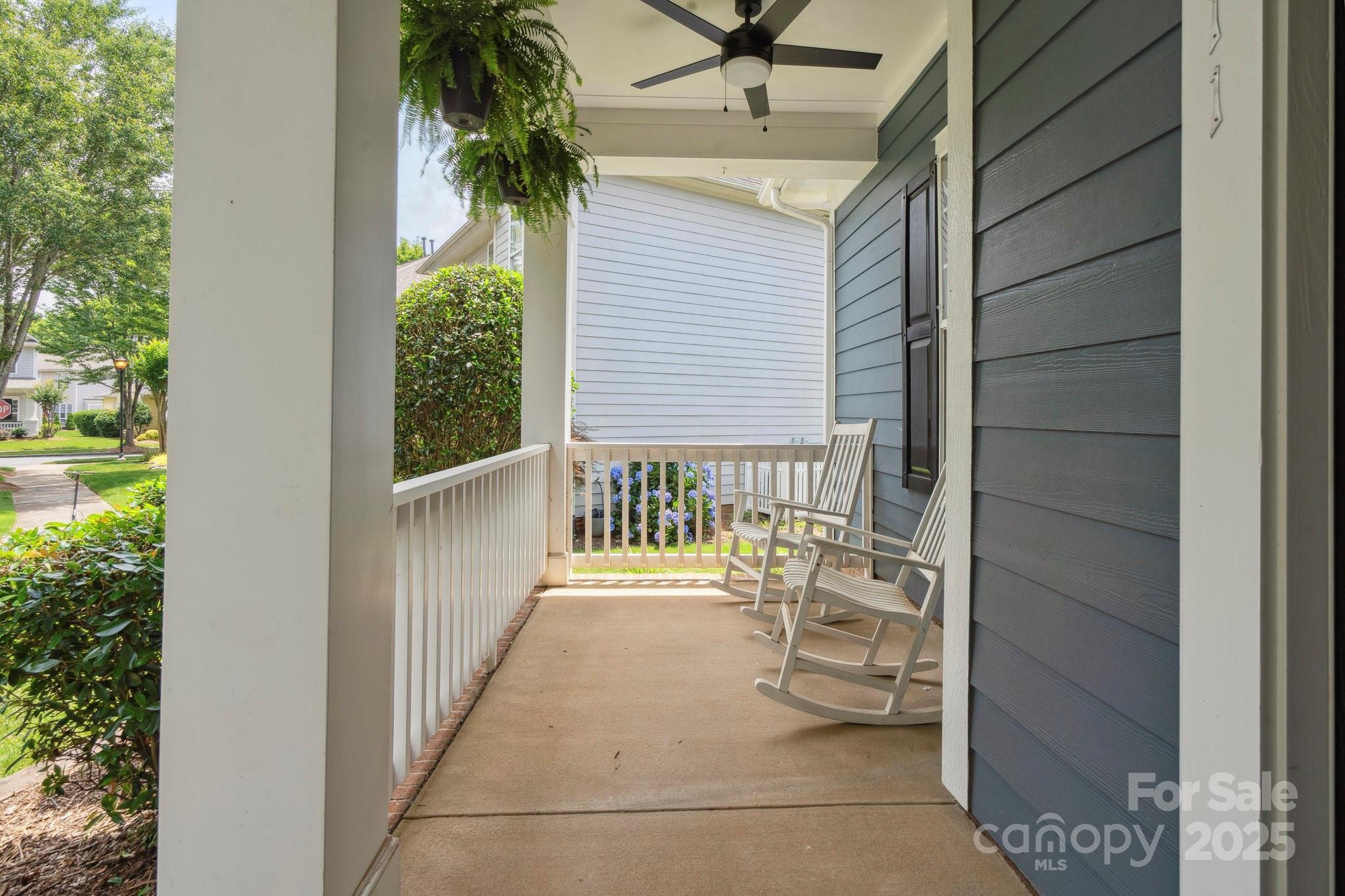 17711 North Shore Circle