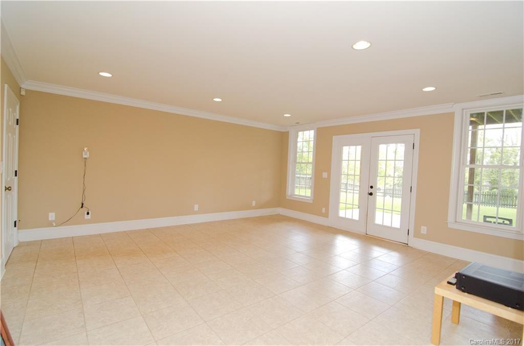 Carolina Coves - Residential