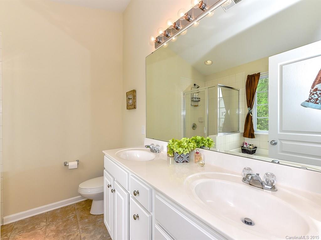 Ridge Pointe - Residential