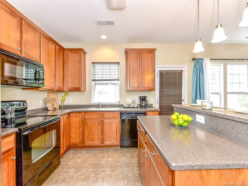 Ridge Pointe - Residential