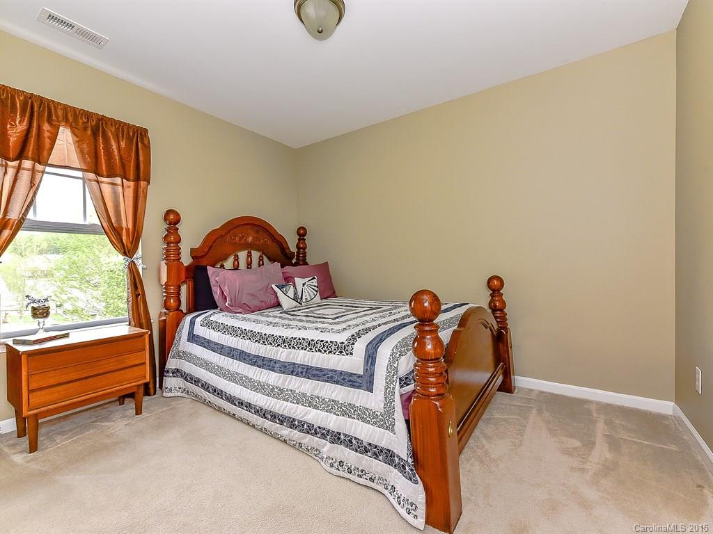 Ridge Pointe - Residential