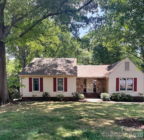 6111 Patrick Place Charlotte NC 28210