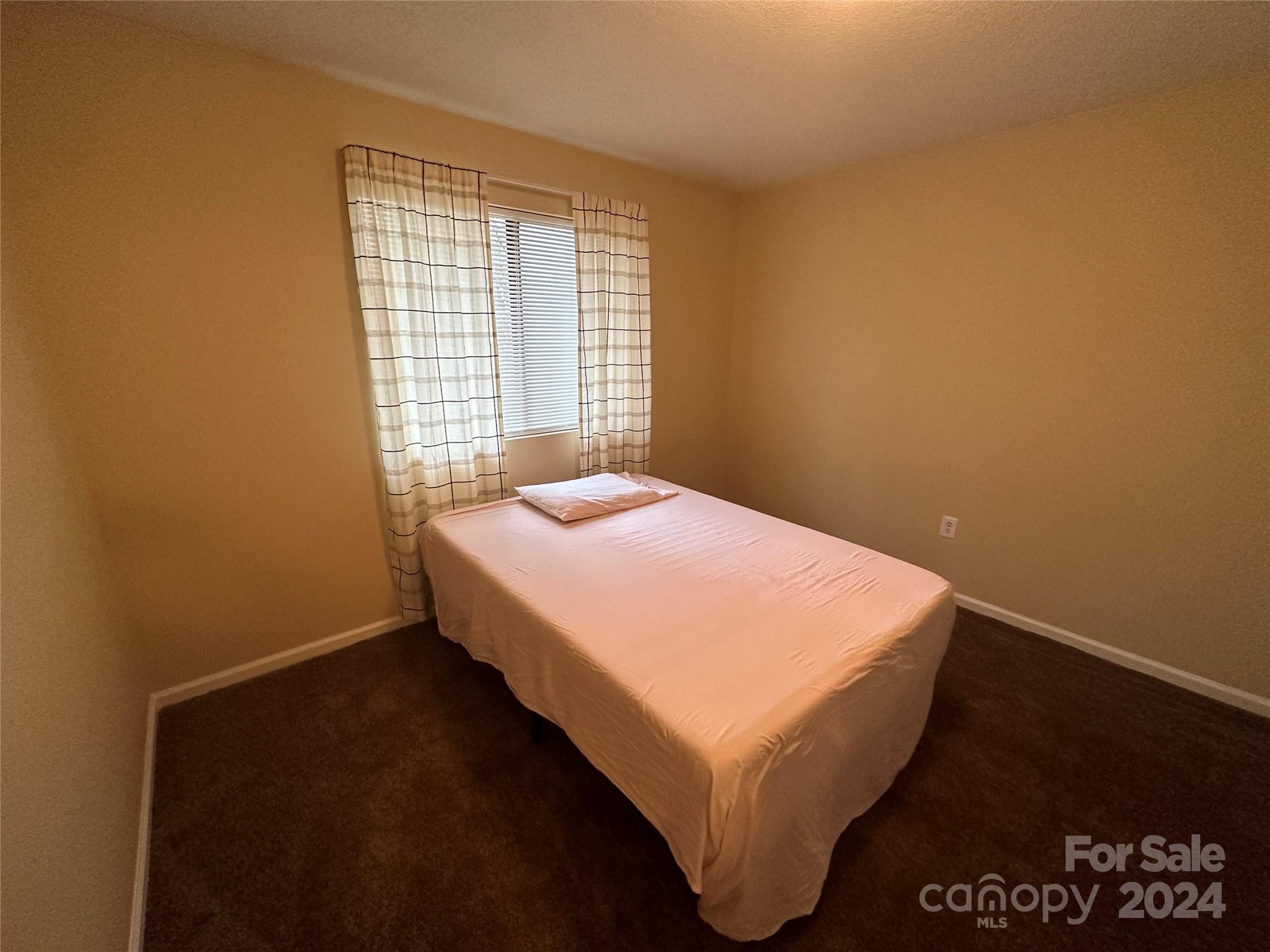 Hunters Chase - Residential