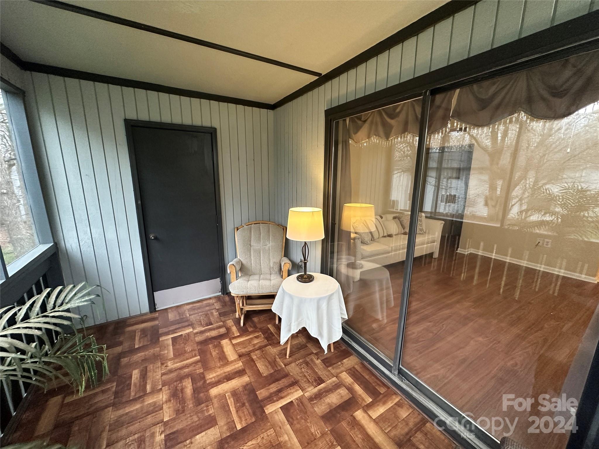 Hunters Chase - Residential