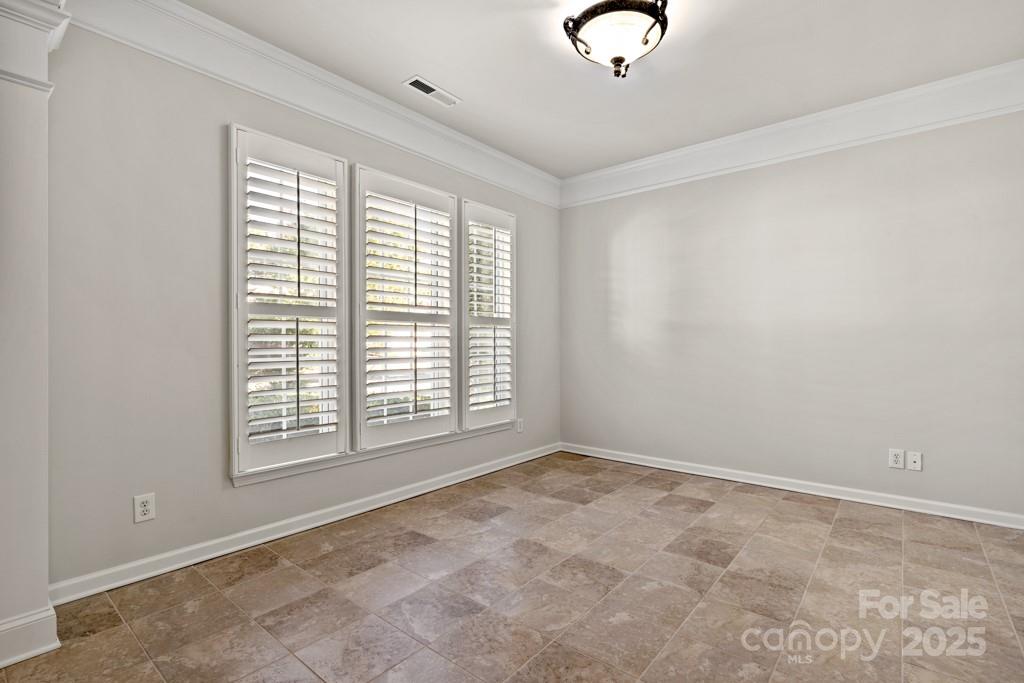 39653 Rosebay Court