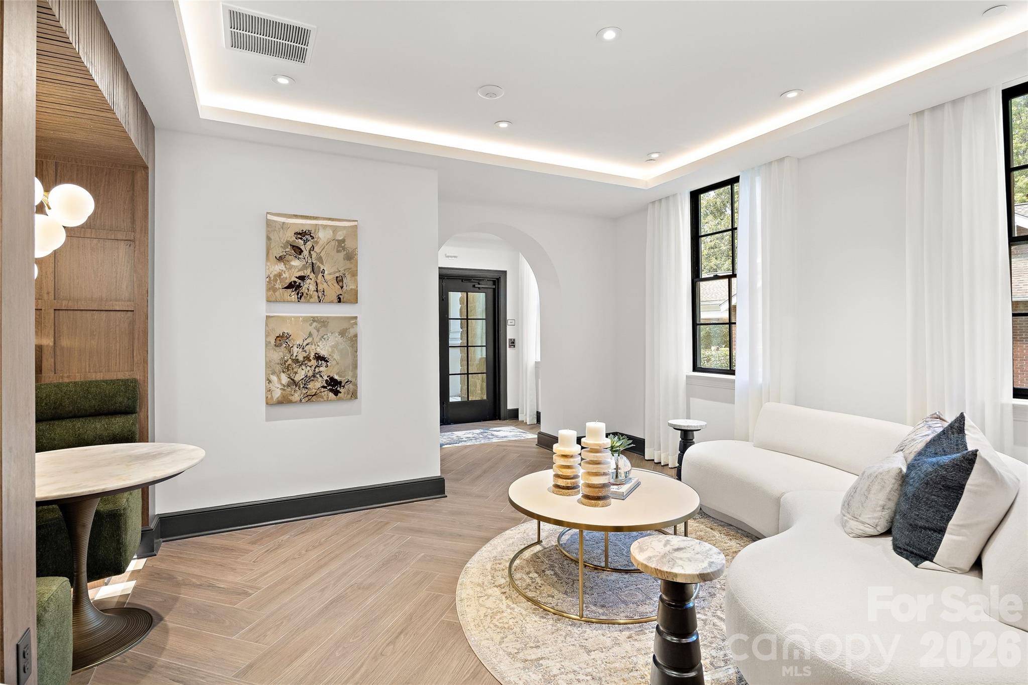 409 Queens Road 501