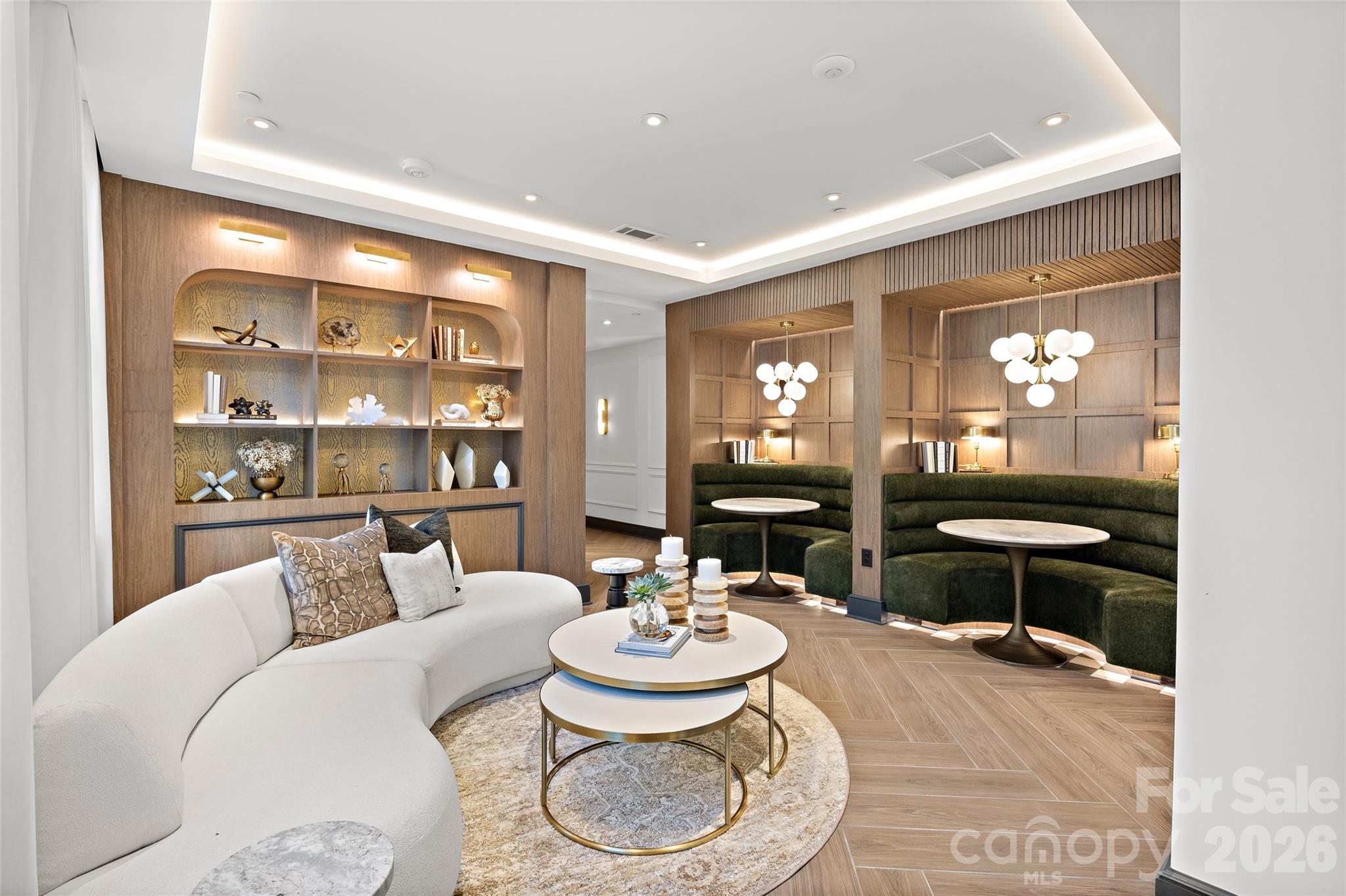 409 Queens Road 501