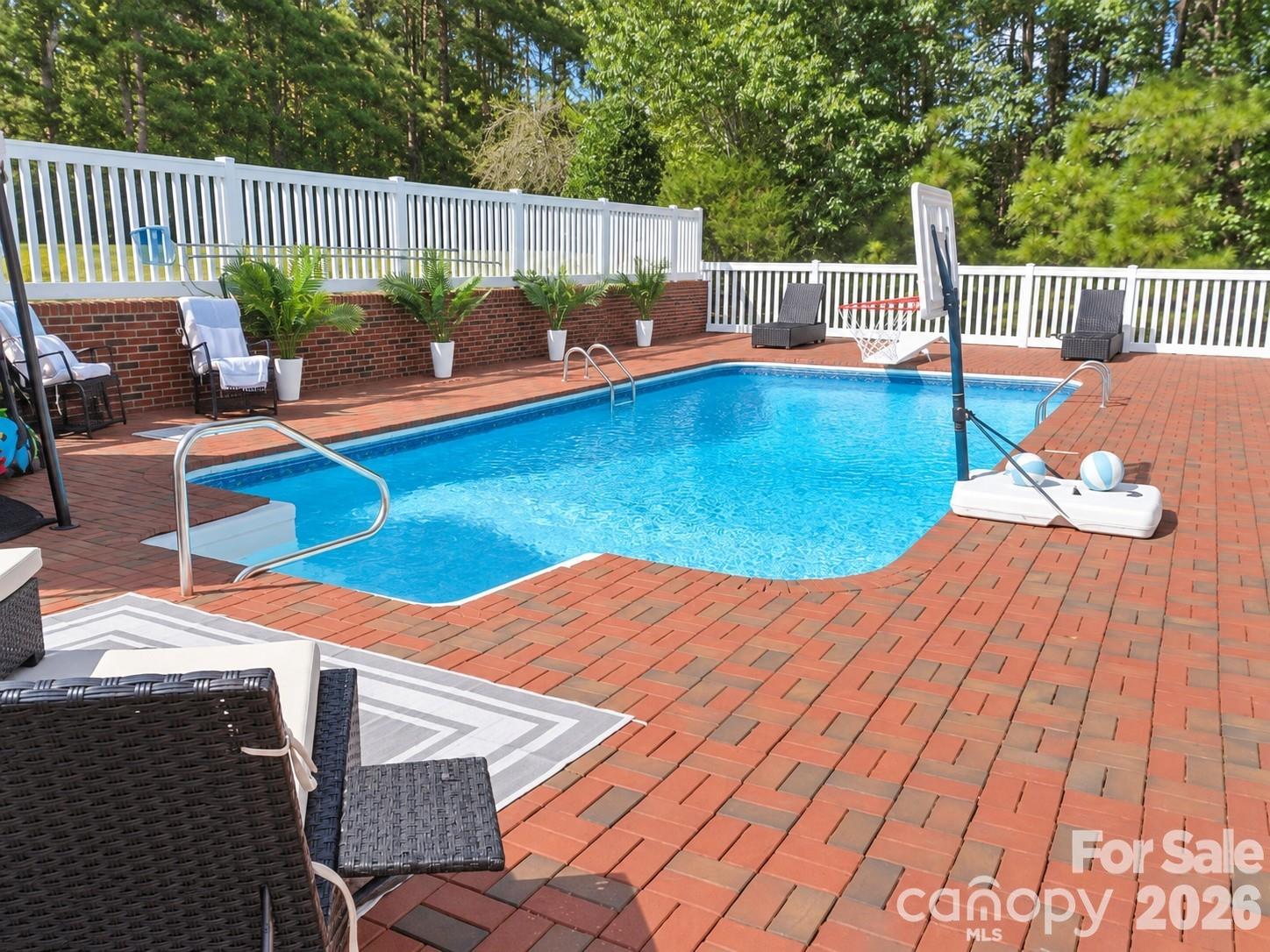201 Harbor Ridge Drive