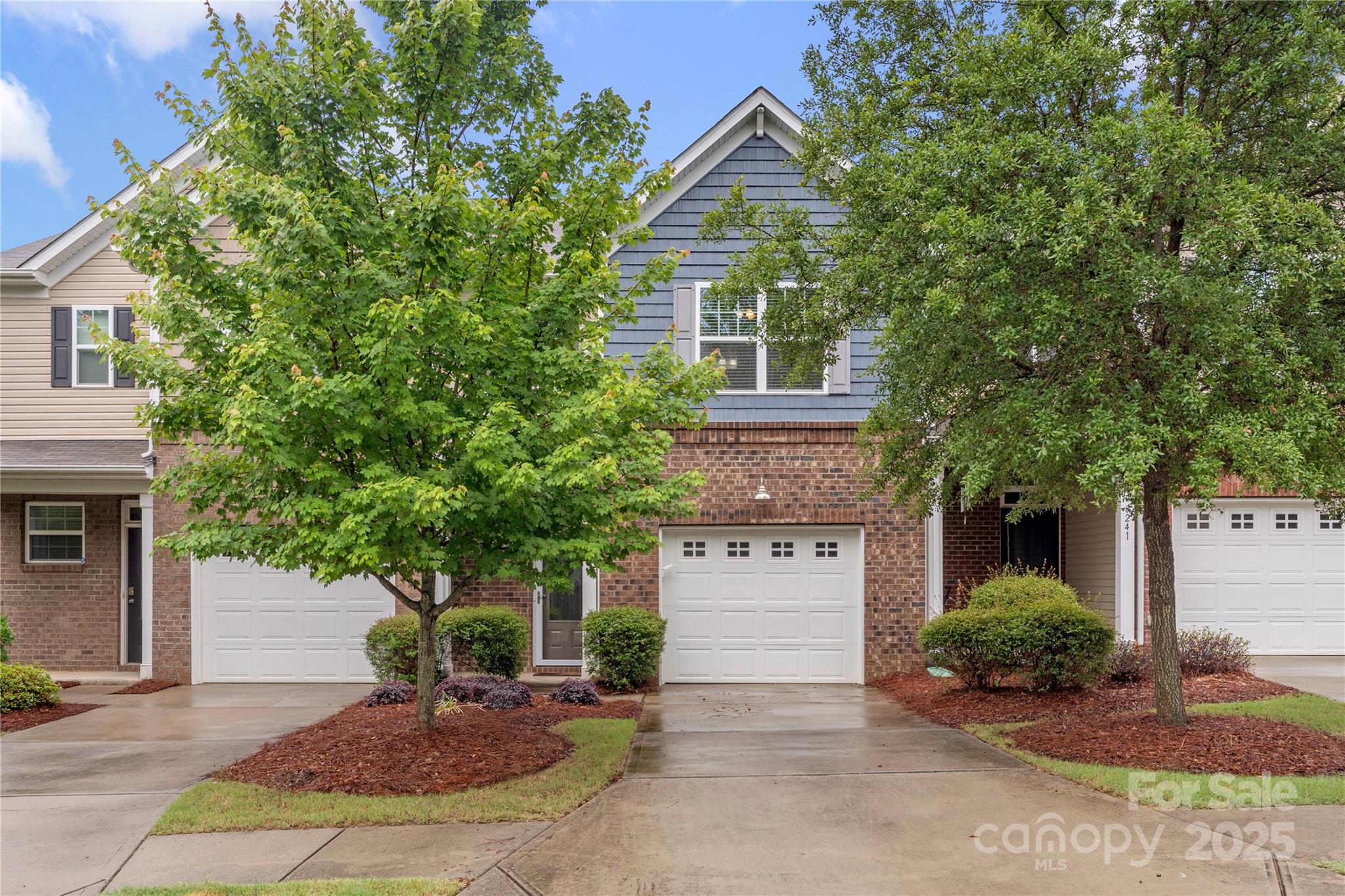 3237 Yarmouth Lane