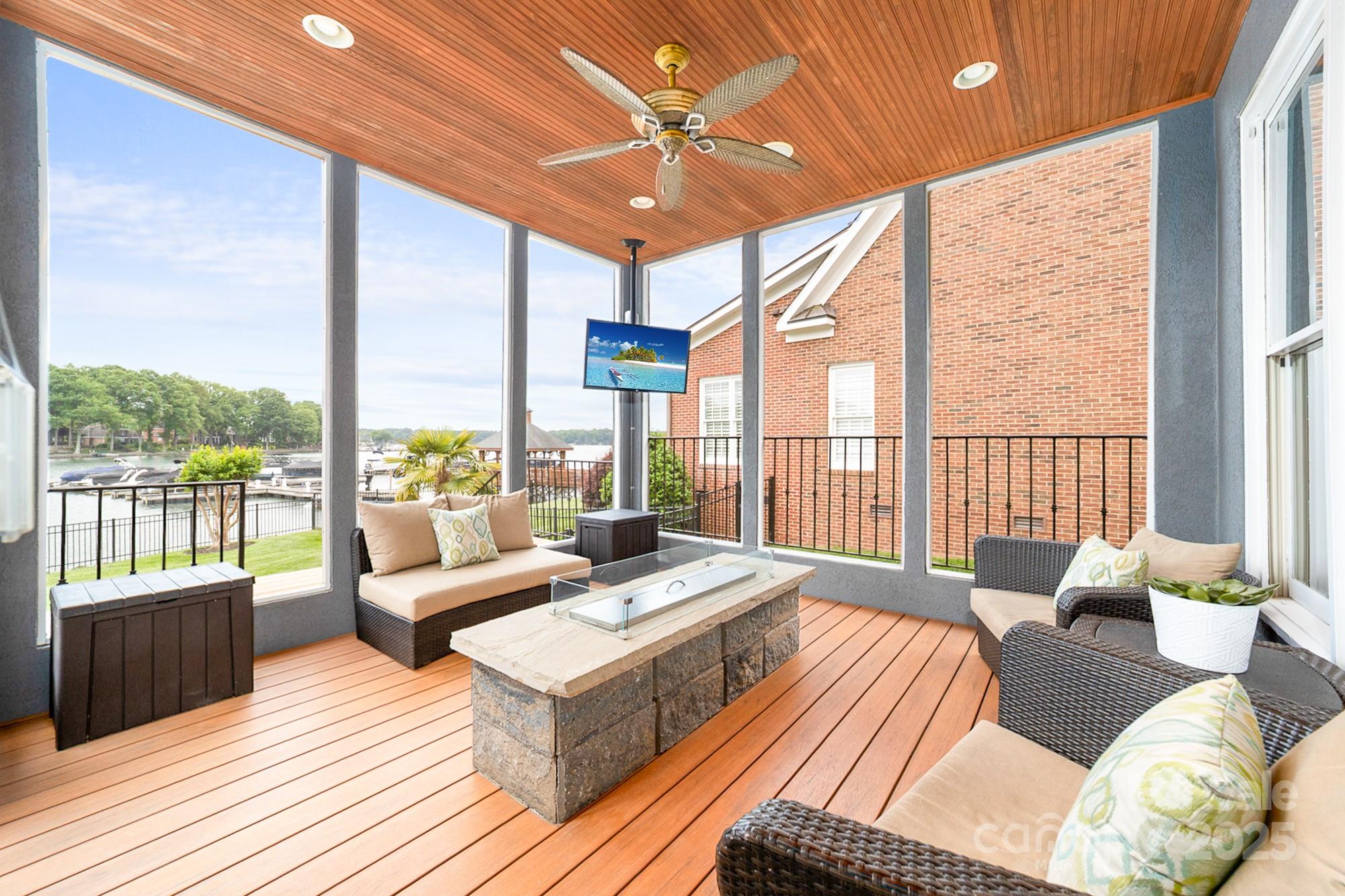 100 Norman Place - Residential