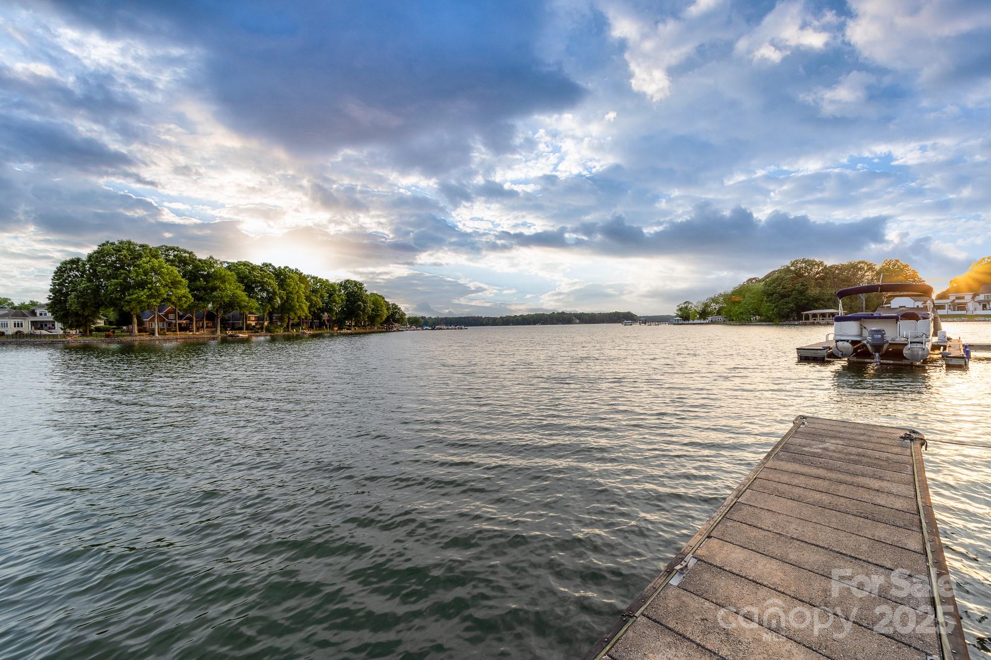 100 Norman Place - Residential