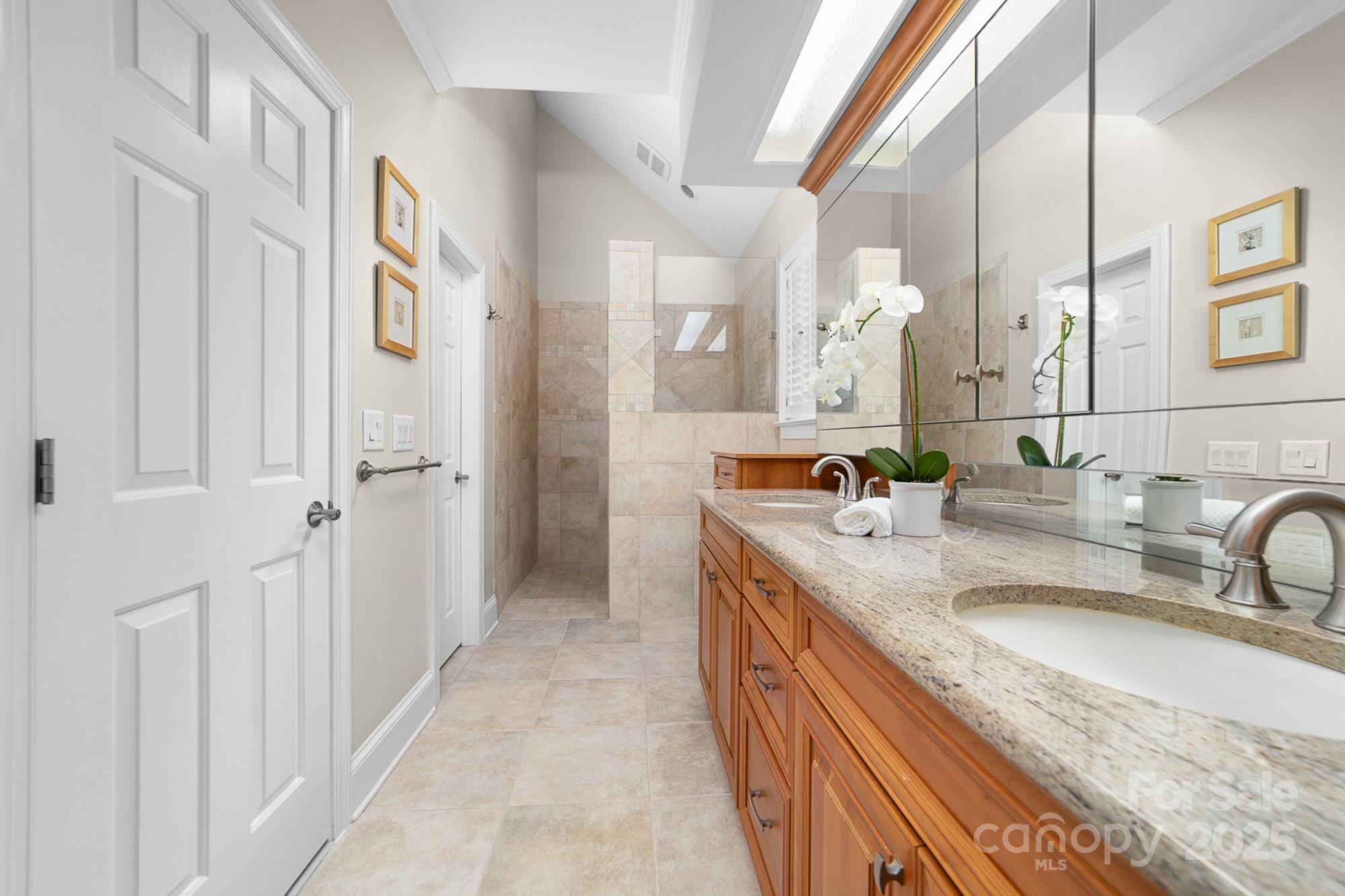 100 Norman Place - Residential