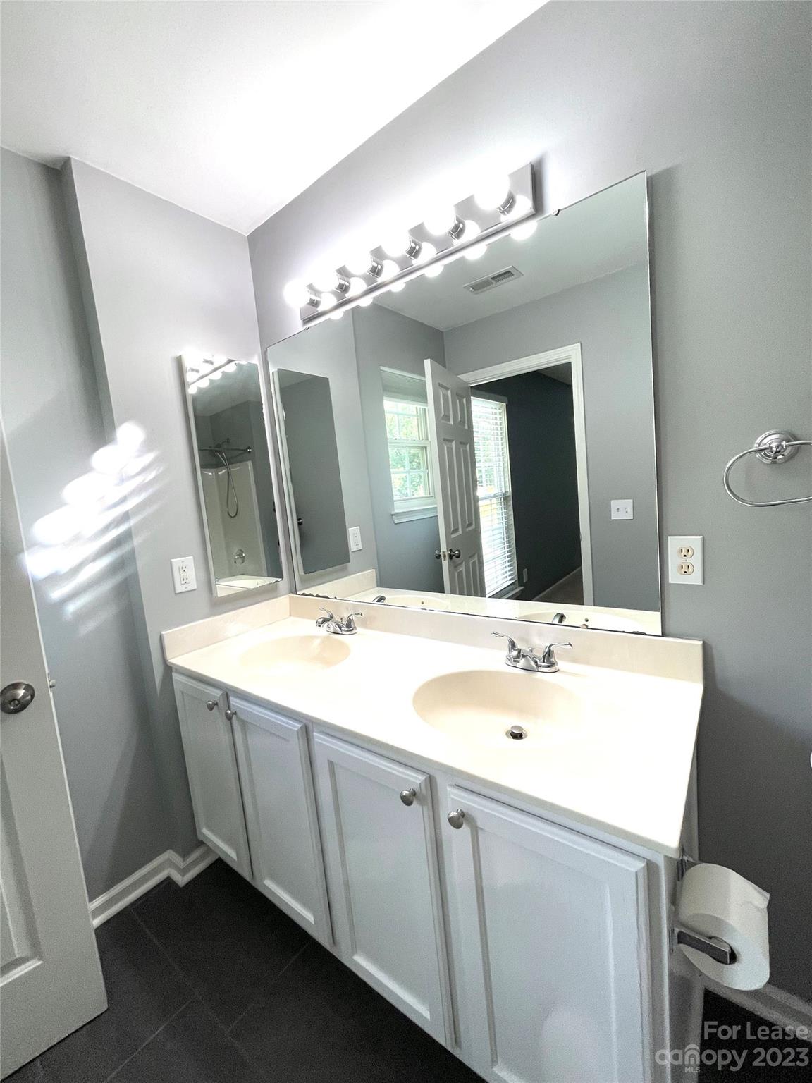 Manchester Village - Residential Lease