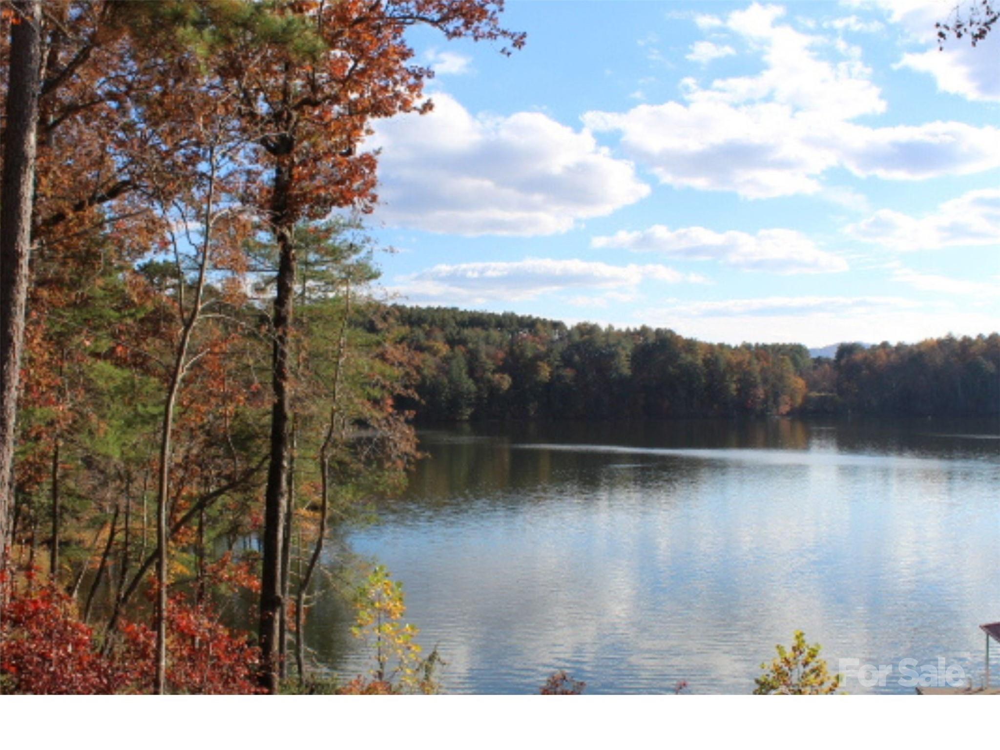 The Waterfront Club - Land