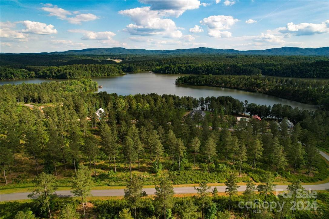 The Waterfront Club - Land