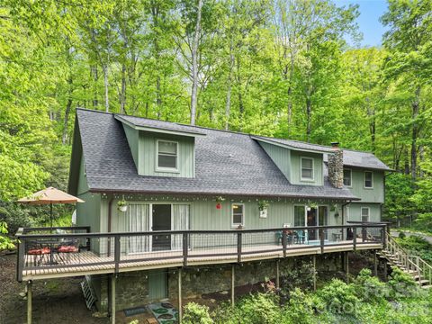 Photo of 597 Sweetwater Ridge Road, Burnsville, NC 28714 (MLS # 4383804)