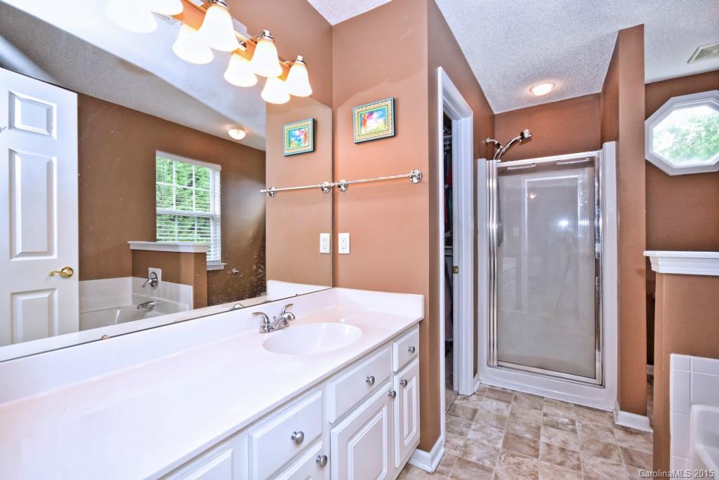 Wiltshire Manor - Residential