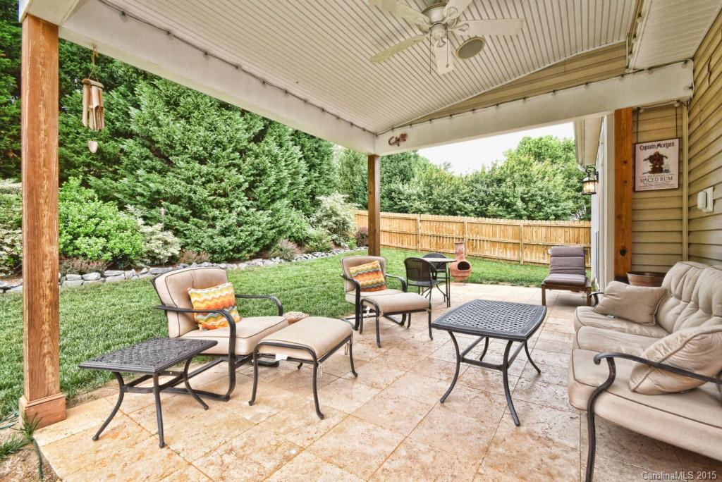 Wiltshire Manor - Residential