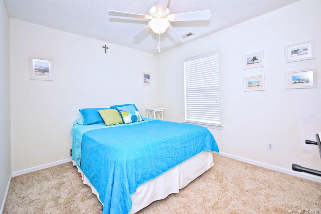 Wiltshire Manor - Residential