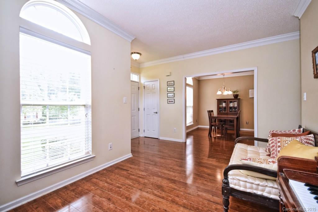 Wiltshire Manor - Residential