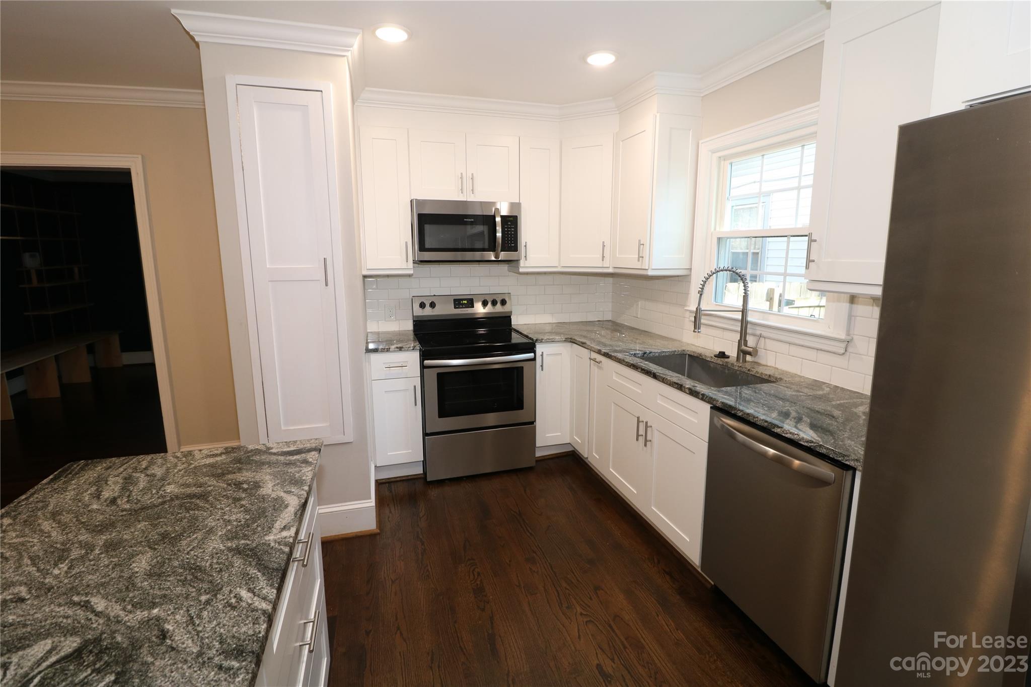 Washington Heights - Residential Lease