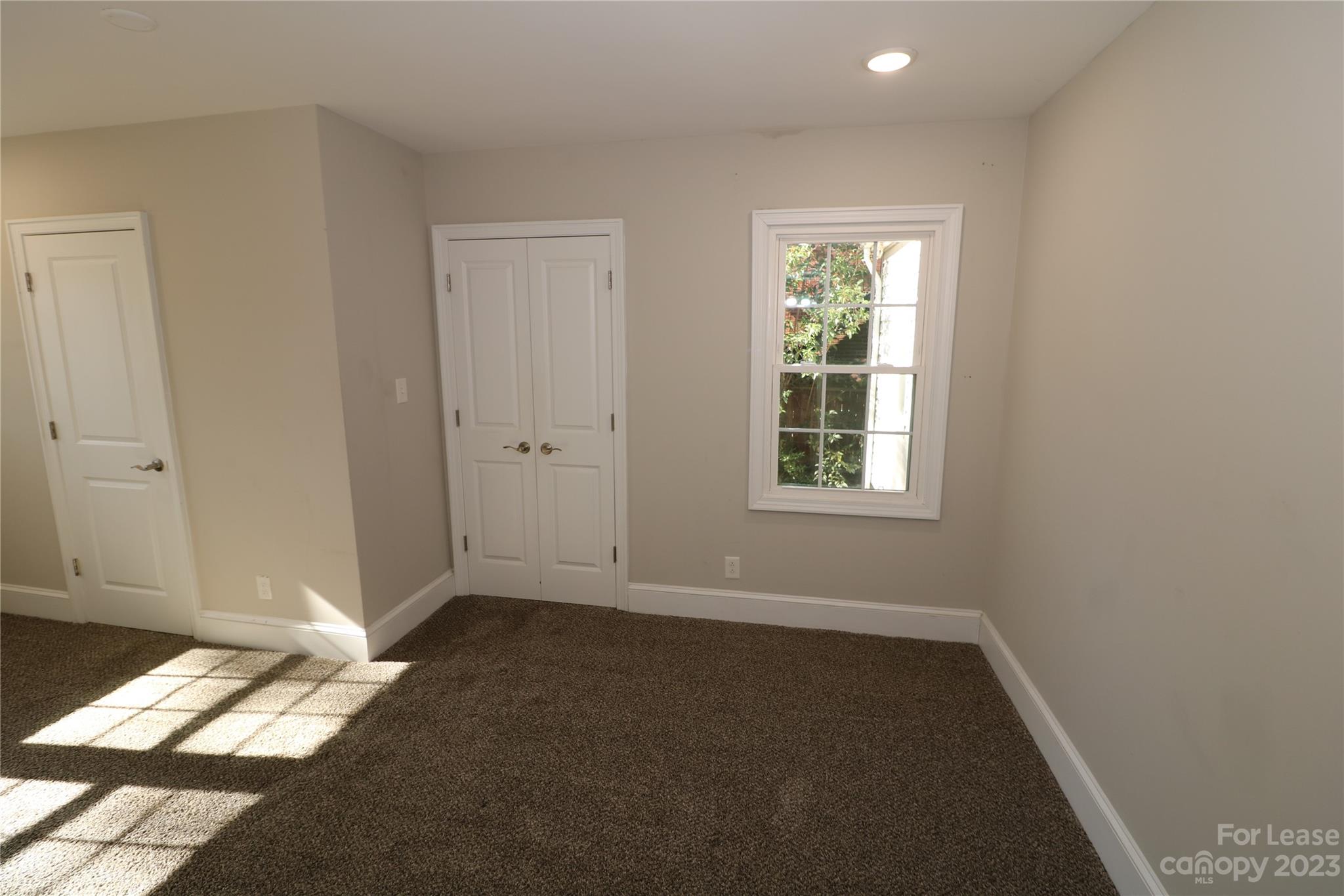 Washington Heights - Residential Lease